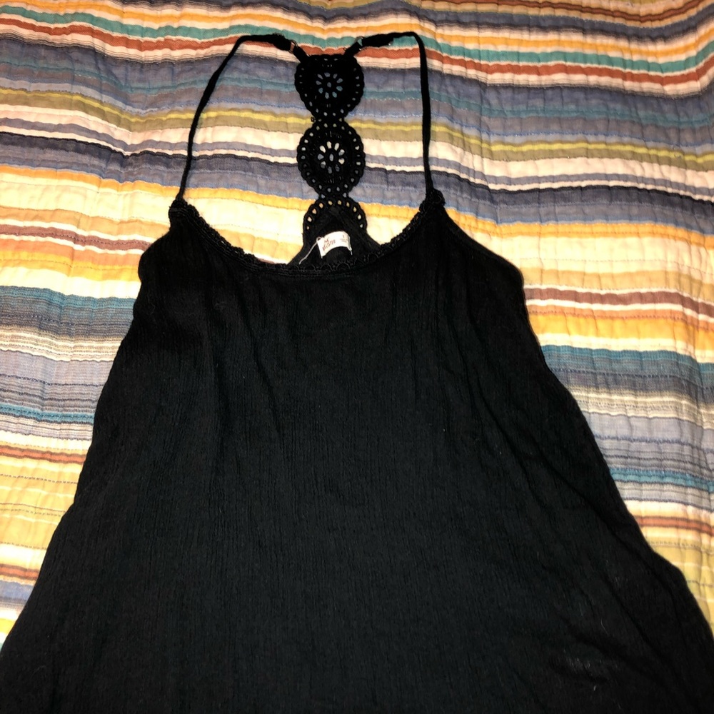 black Hollister tank top